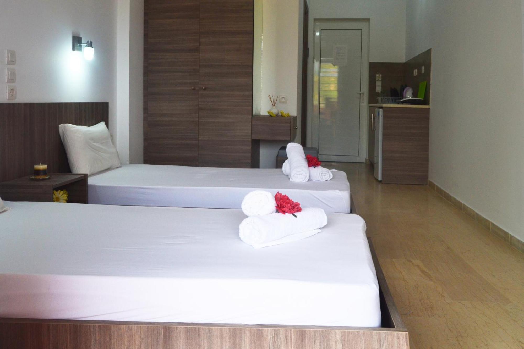Xidis Hotel Laganas Exterior photo