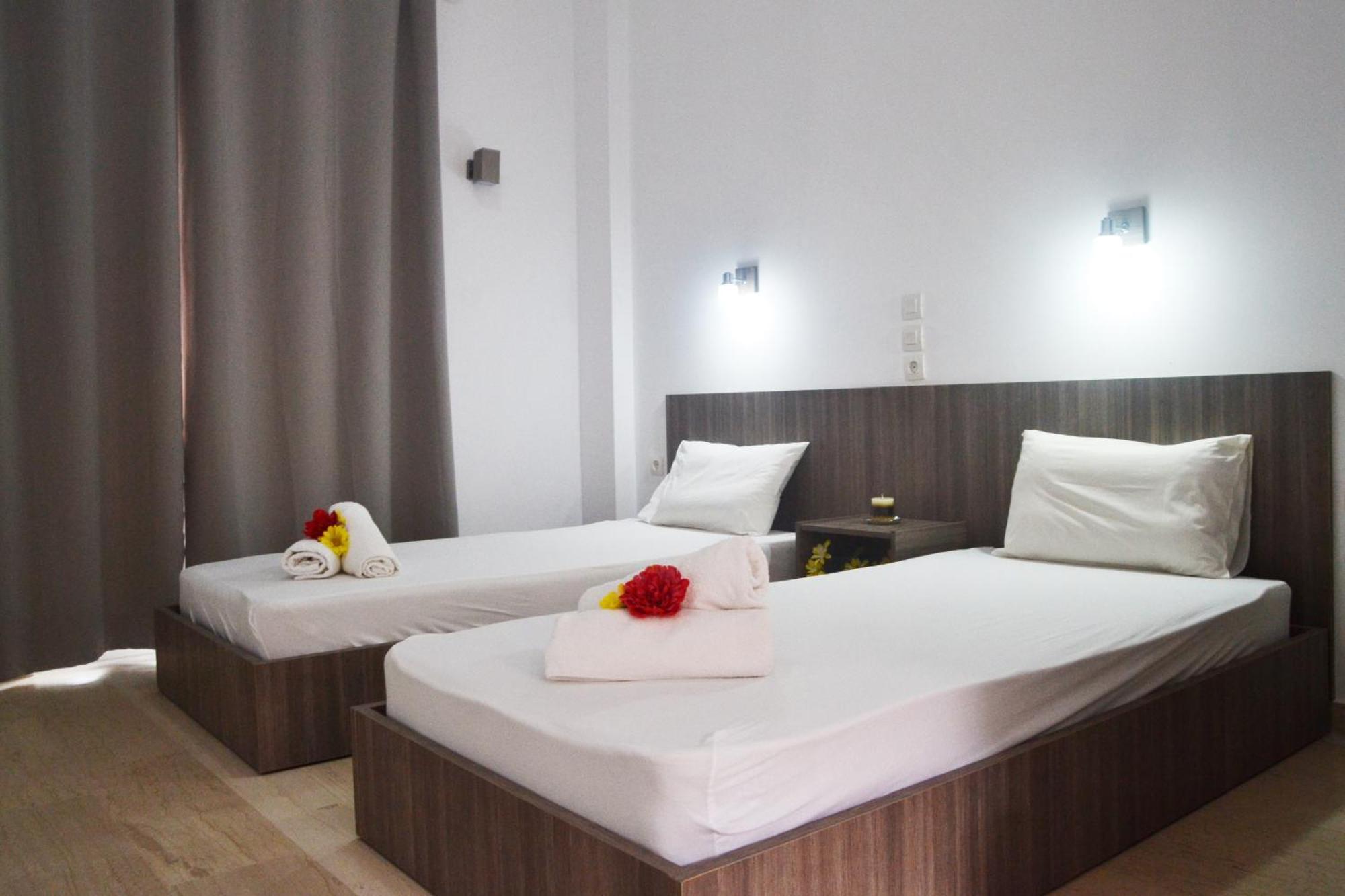 Xidis Hotel Laganas Exterior photo